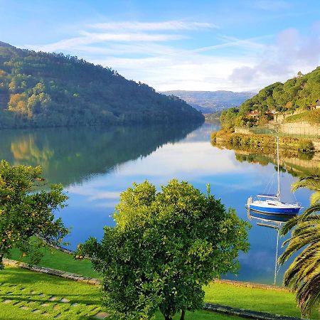 Douro Suites Ribadouro Bagian luar foto